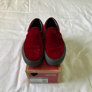 Vans Women Classic Slip On Red Velvet
